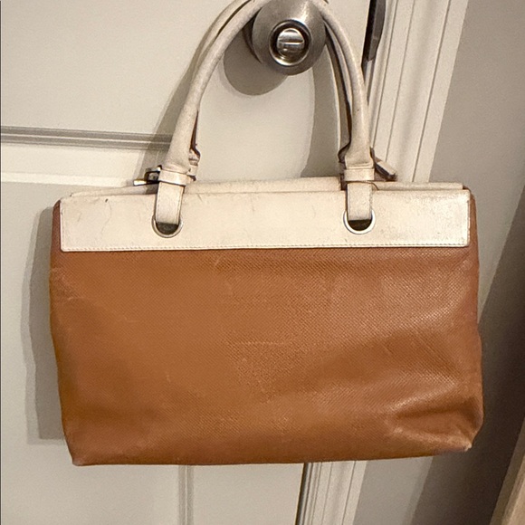 Bottega Veneta Two-Way Leather Tote Bag - Picture 3 of 13